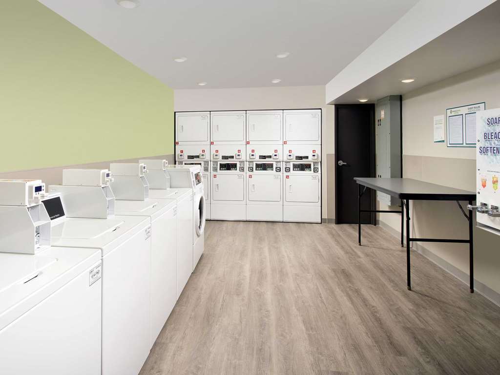 Woodspring Suites Washington Dc Northeast Грийнбелт Съоръжения снимка